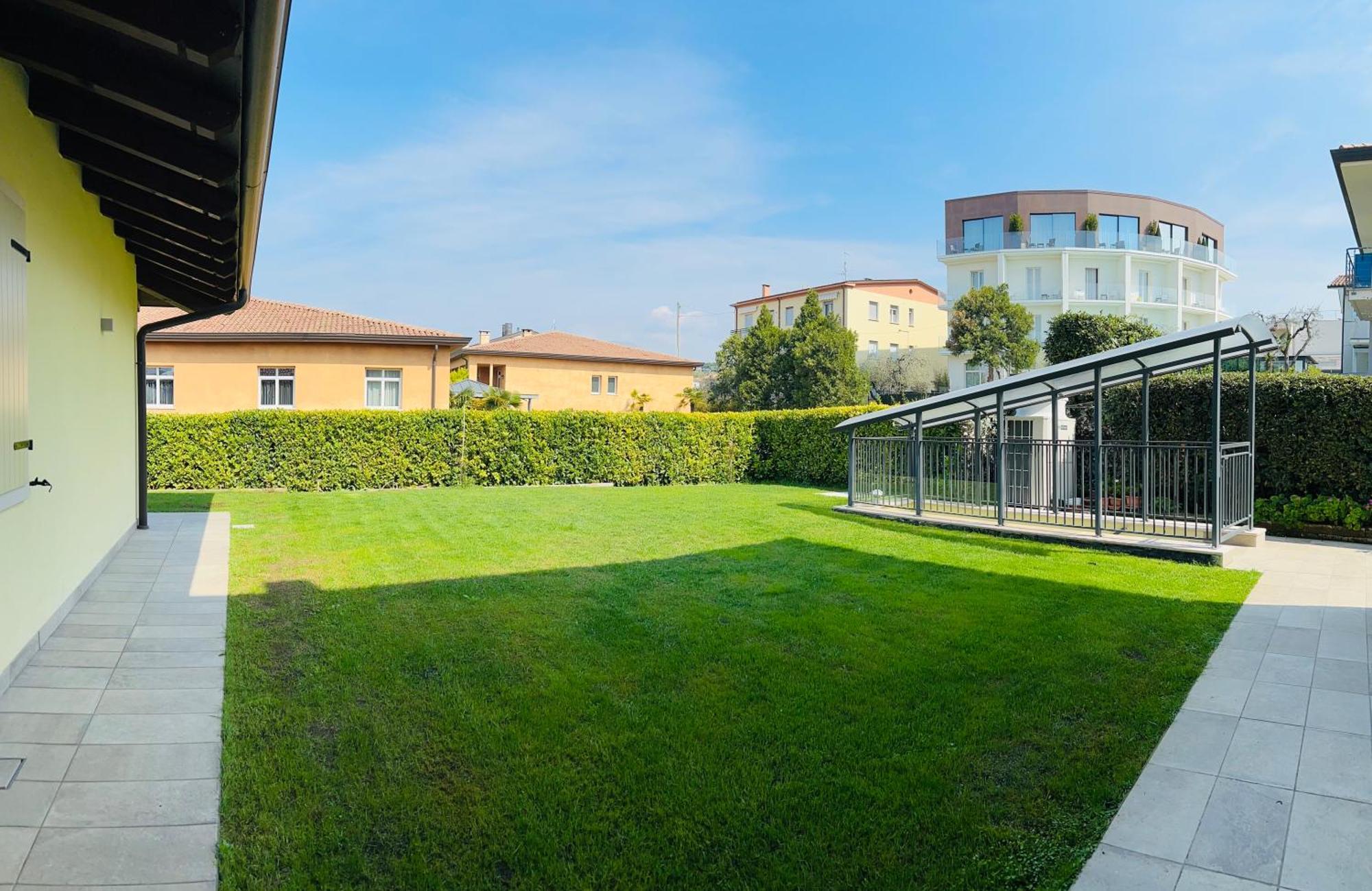 Appartamenti Rossini Bardolino Esterno foto